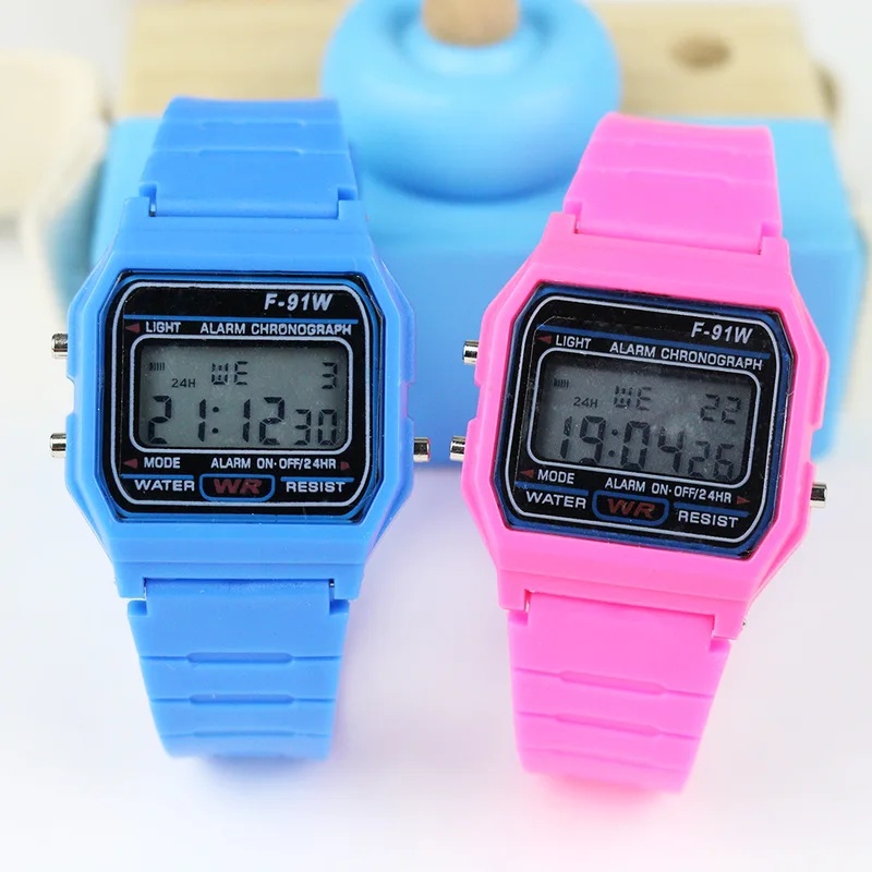 Klasyczny zegarek cyfrowy F‑91 – Vintage Digital Watch recenzja i cena