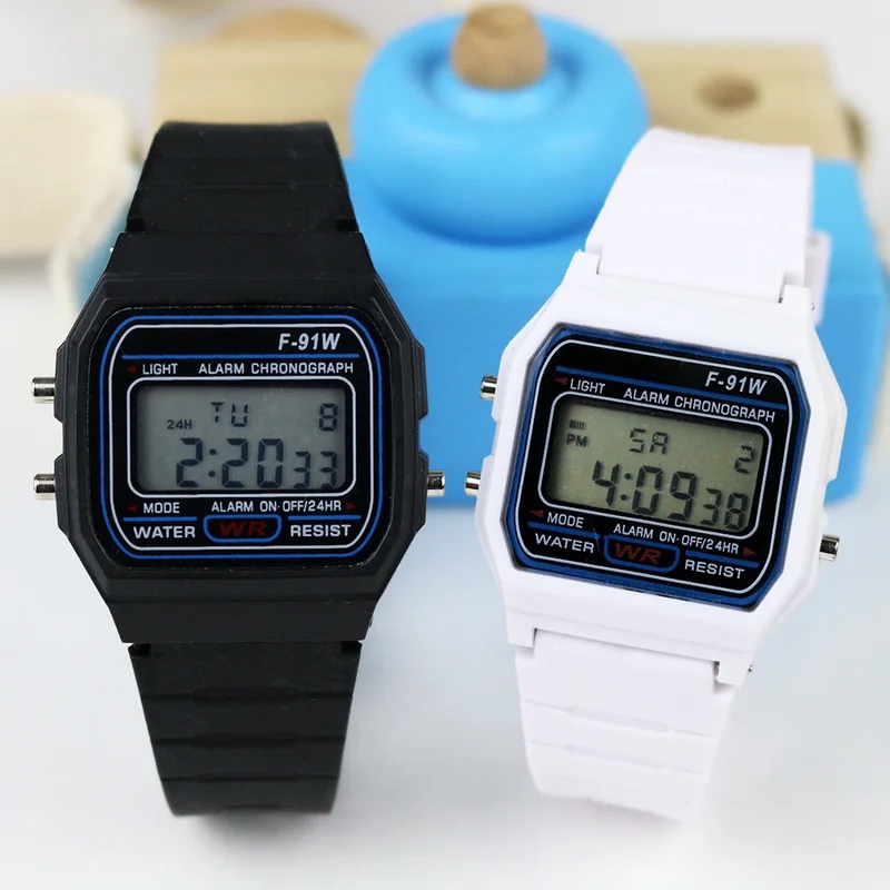 Klasyczny zegarek cyfrowy F‑91 – Vintage Digital Watch recenzja i cena